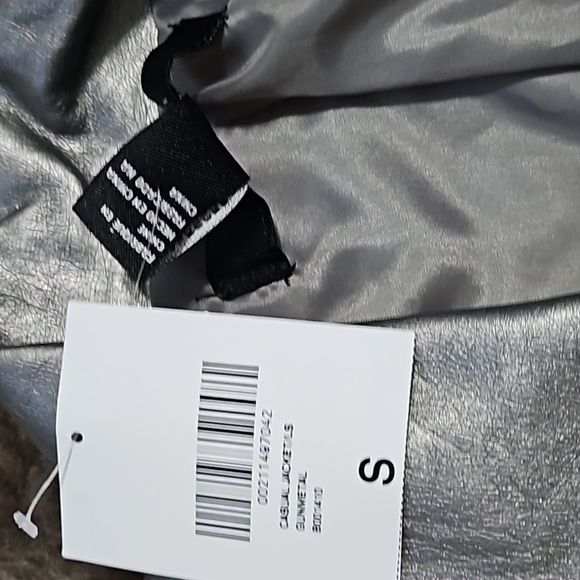 Faux Leather Metallic Jacket - Picture 7 of 7